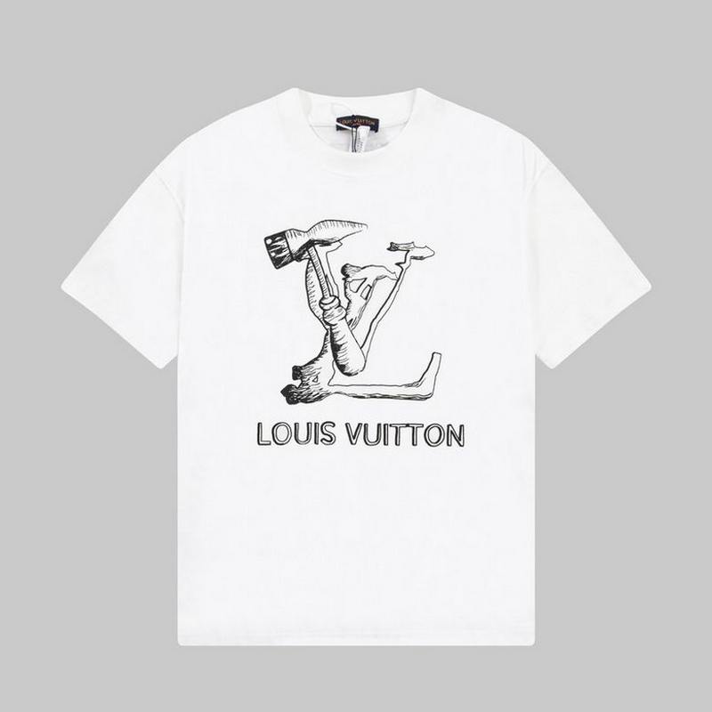 Louis Vuitton Men's T-shirts 203